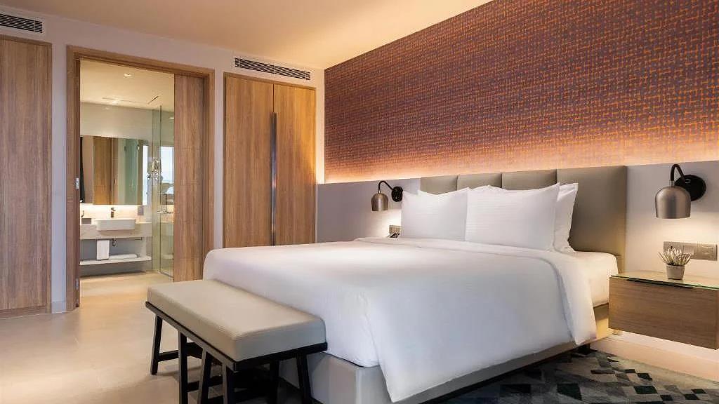 Cam Ranh beachfront villas