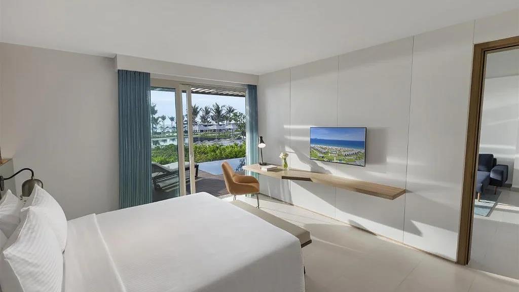 Cam Ranh beachfront villas