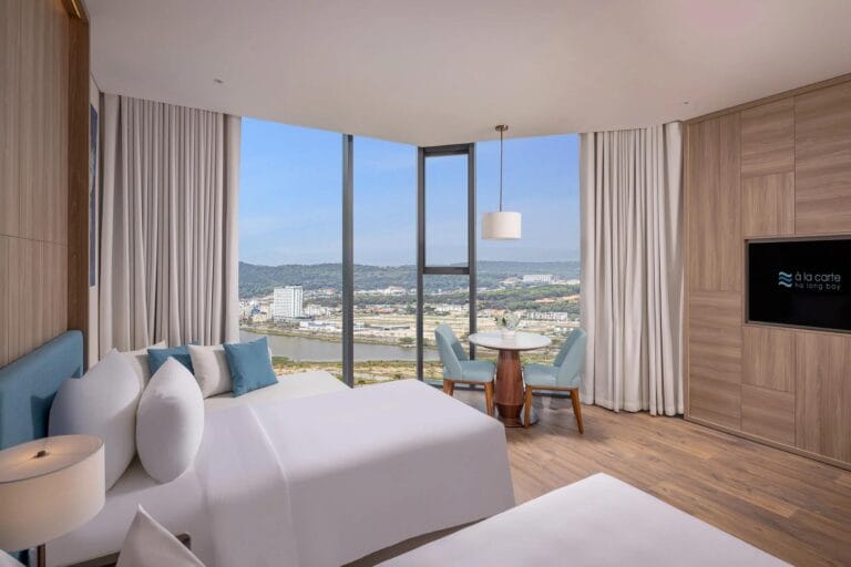 Luxury hotel apartments Ha Long