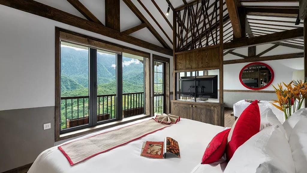 Cat Cat Village luxury stay