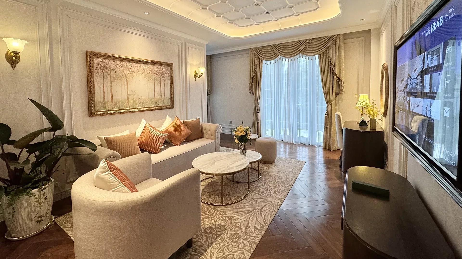 Luxury hotel in Dalat center