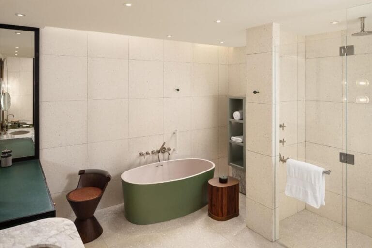 Grand Deluxe King Ocean 4