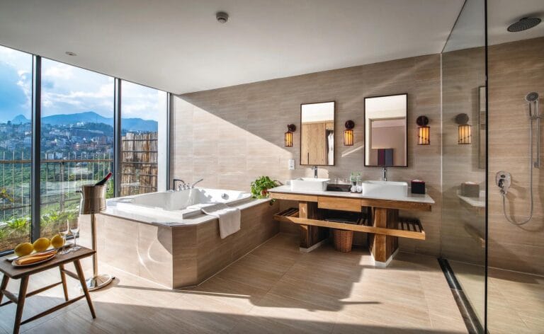 Luxury accommodation Muong Hoa Valley