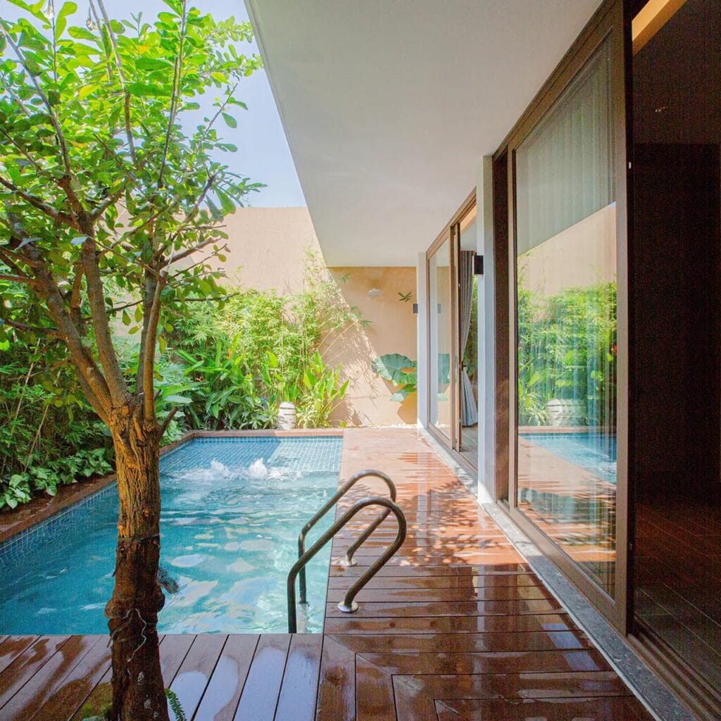 Luxury resort in Hoa Binh