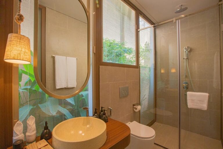 Luxury resort in Hoa Binh