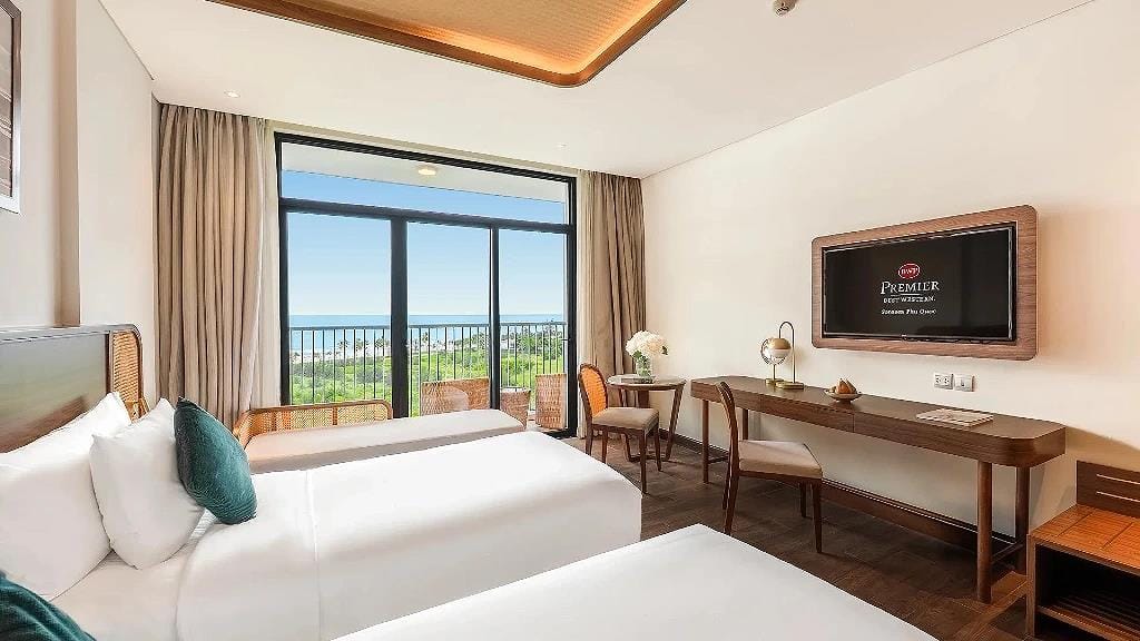 Beachfront resort Bai Truong