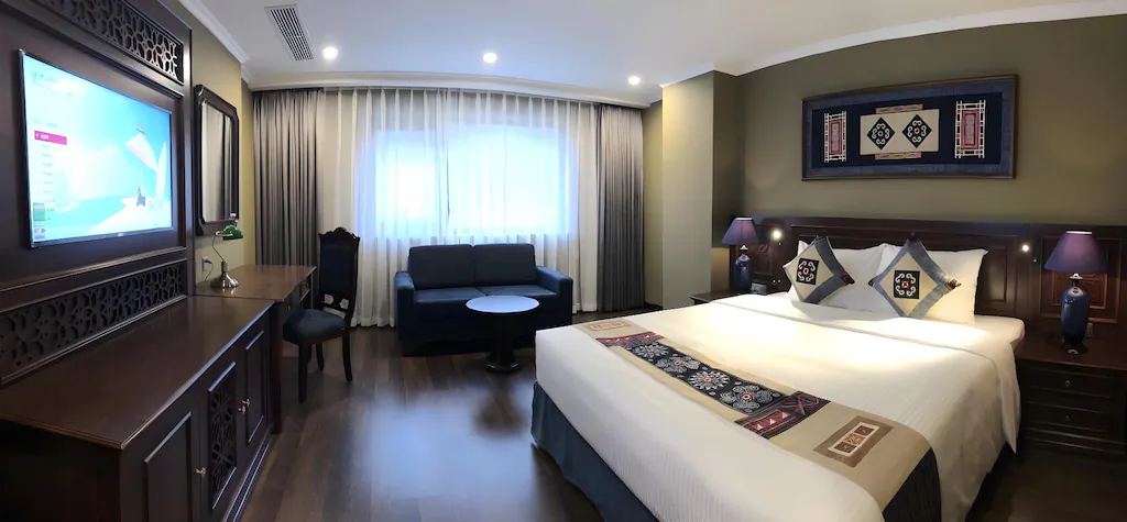 Sapa accommodation Muong Hoa Valley