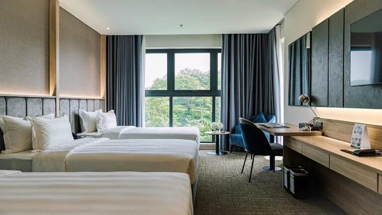 Best hotel near Sun World Ha Long