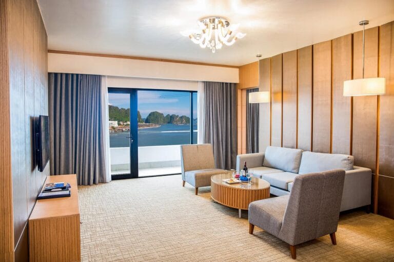 Wyndham Legend Halong