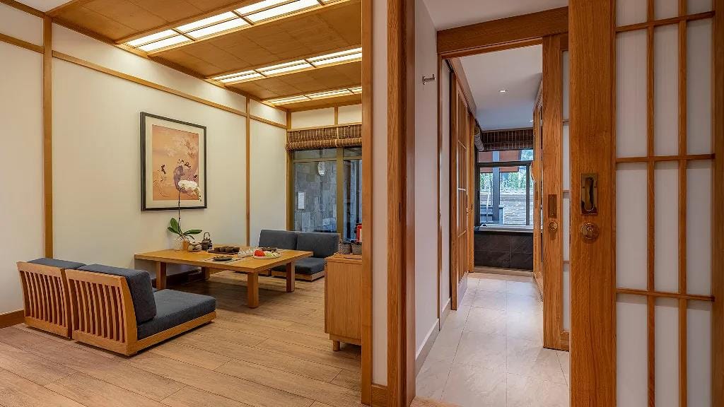 Yoko Onsen Quang Hanh