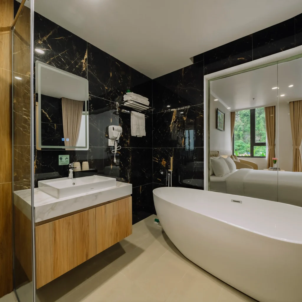 Book hotel in Cat Ba