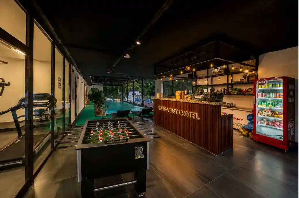 Best hotel in Cat Ba