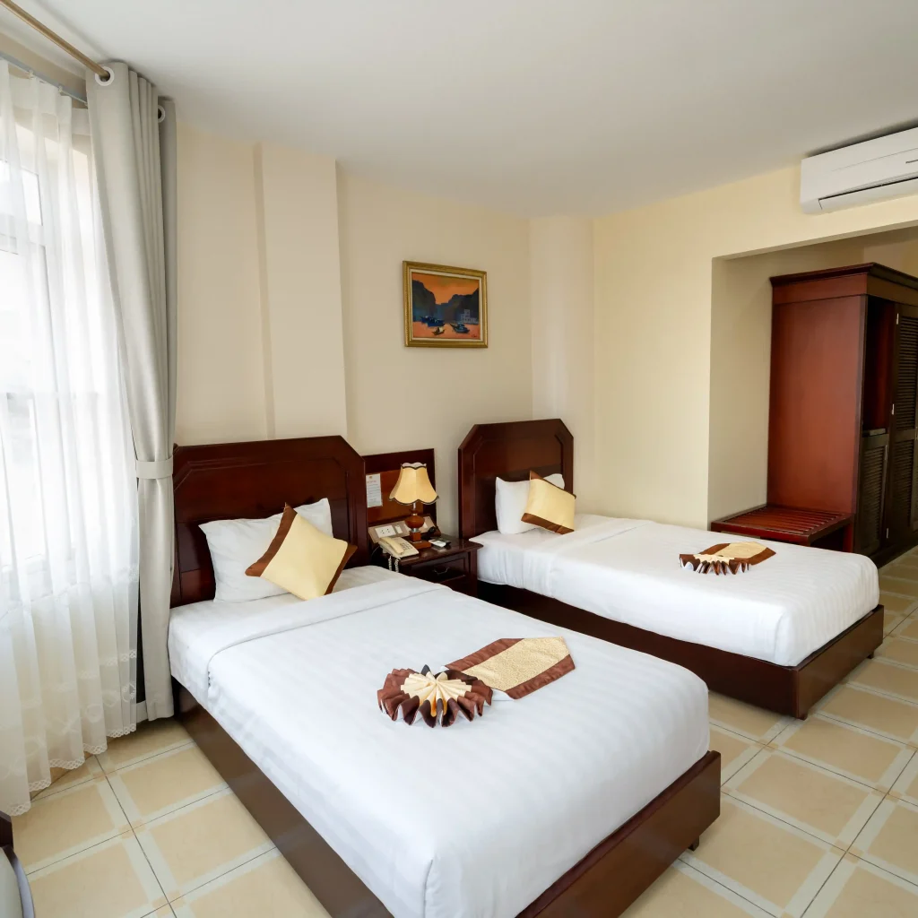 Cat Ba Island accommodation